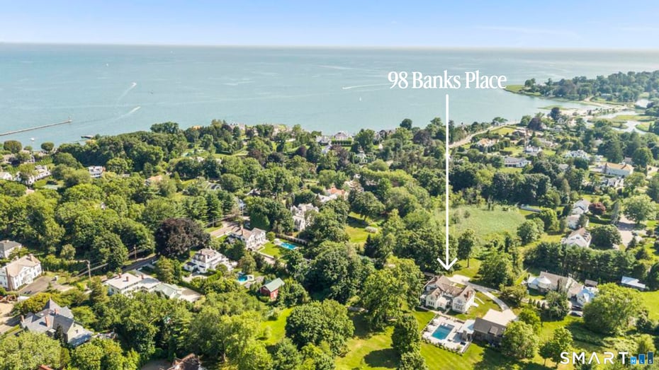 98 Banks Place Photo 40