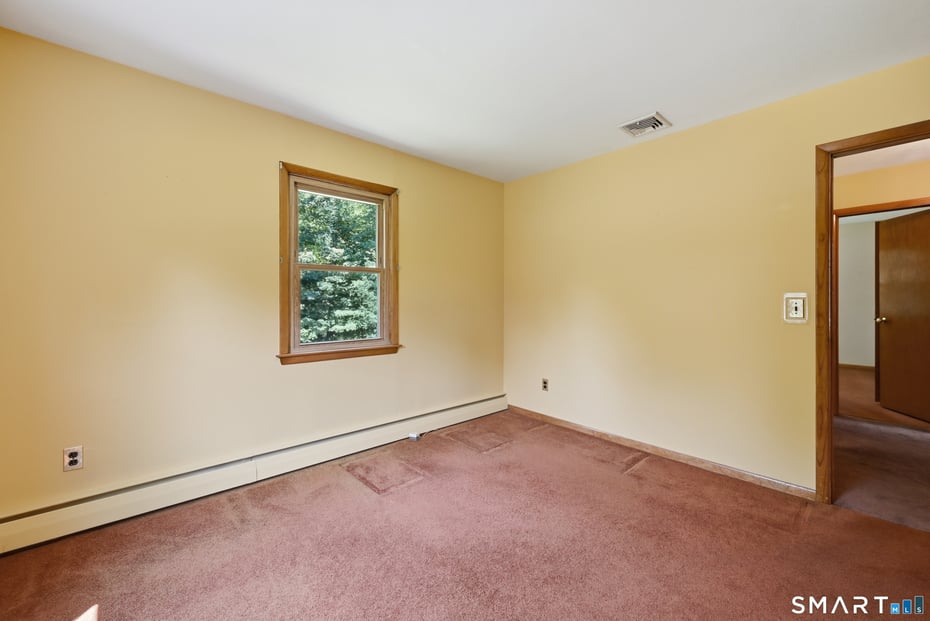 30 Maple Row Photo 21