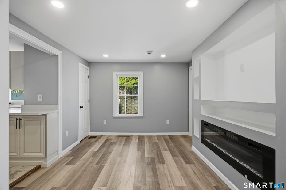 227 Sylvan Street Photo 3
