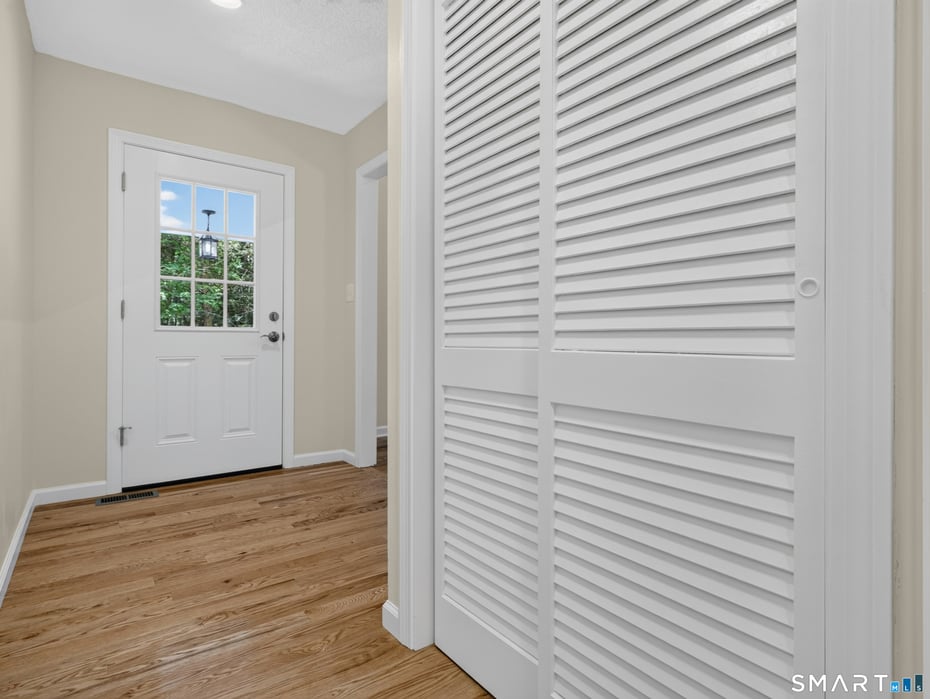 21 Woodland Drive Photo 7