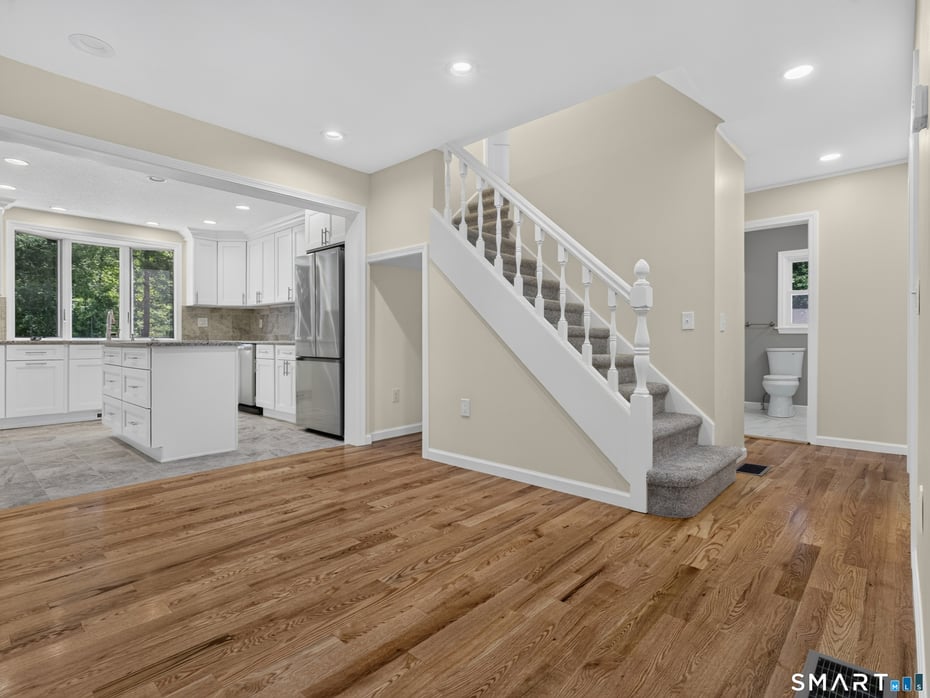 21 Woodland Drive Photo 11