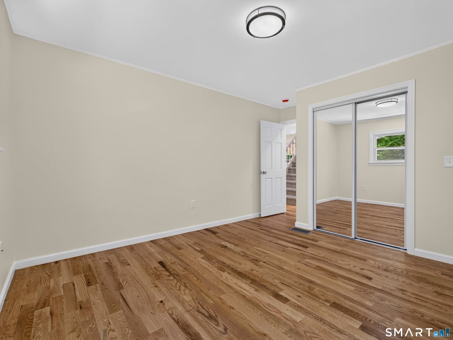 21 Woodland Drive Photo 23