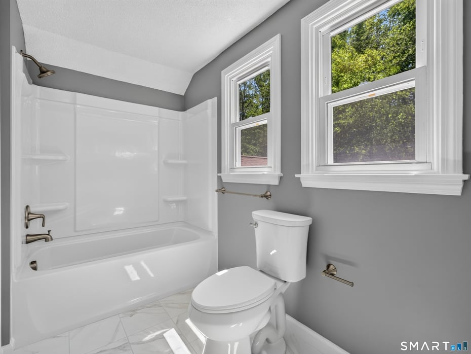 21 Woodland Drive Photo 30