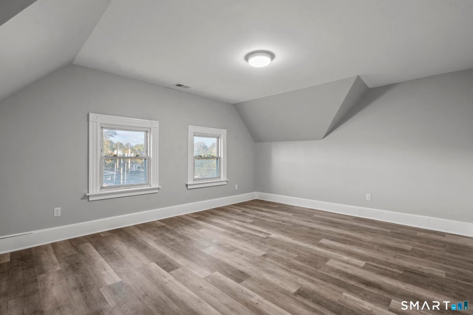548 Ferry Street  #3 Photo 6