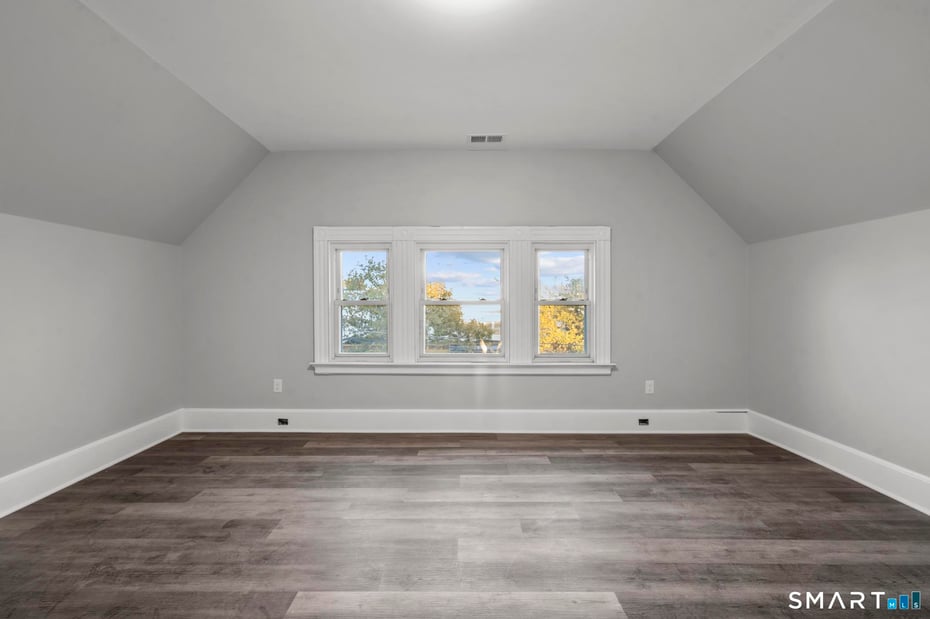 548 Ferry Street  #3 Photo 8