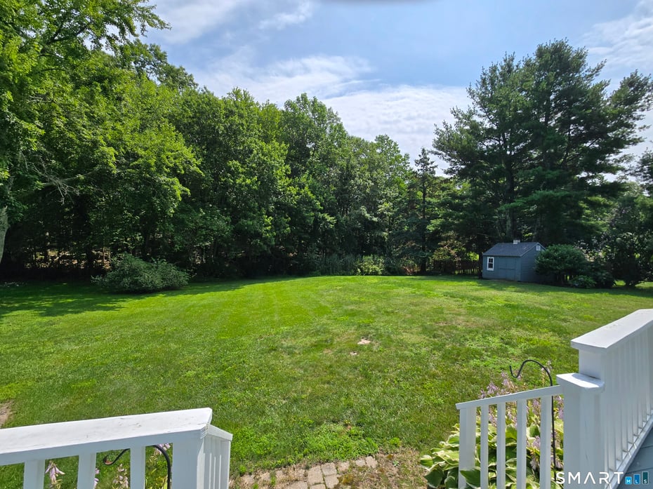 3 Clover Road Photo 3
