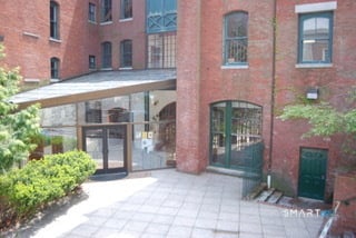 153 State Street Photo 8