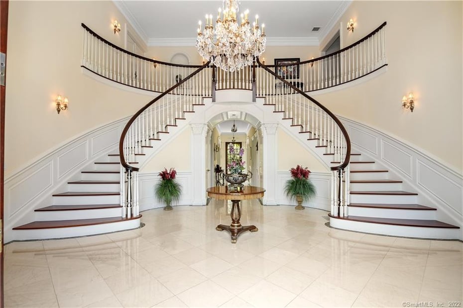 26 Pequot Lane Photo 3
