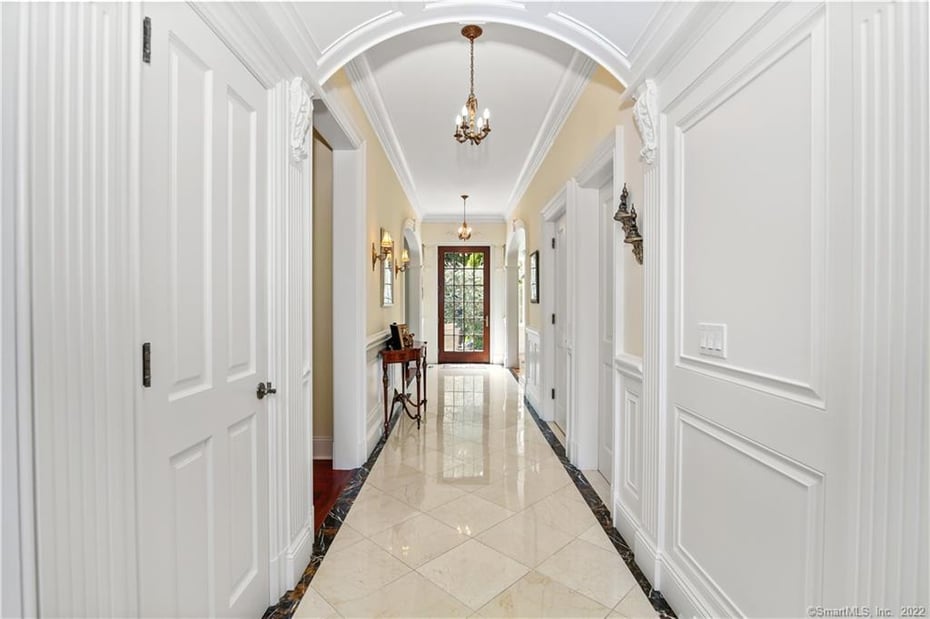 26 Pequot Lane Photo 6