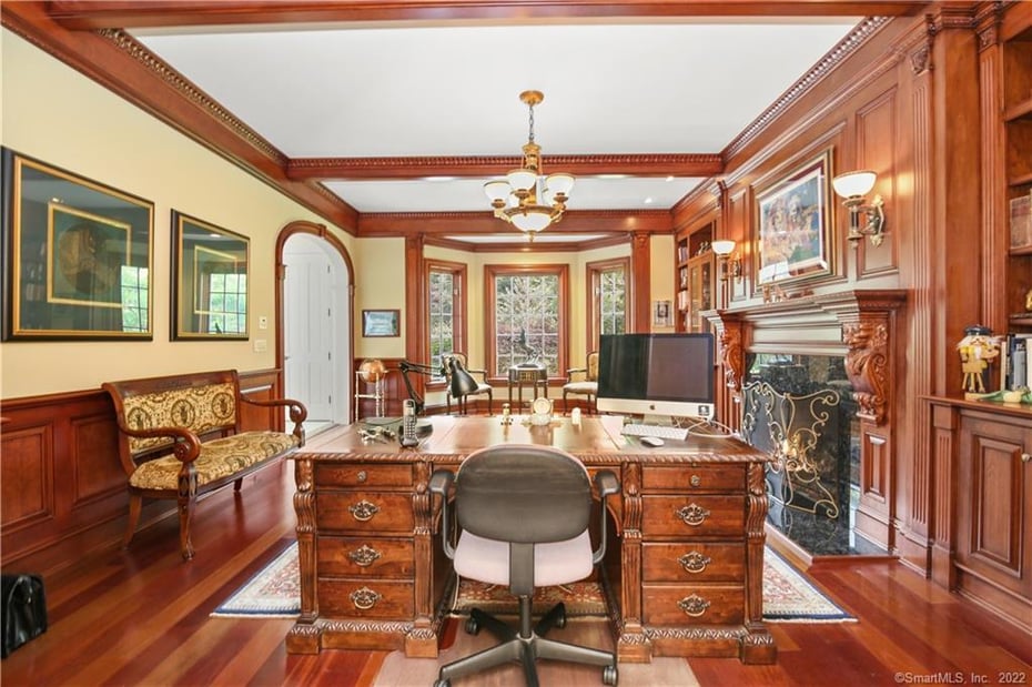 26 Pequot Lane Photo 8