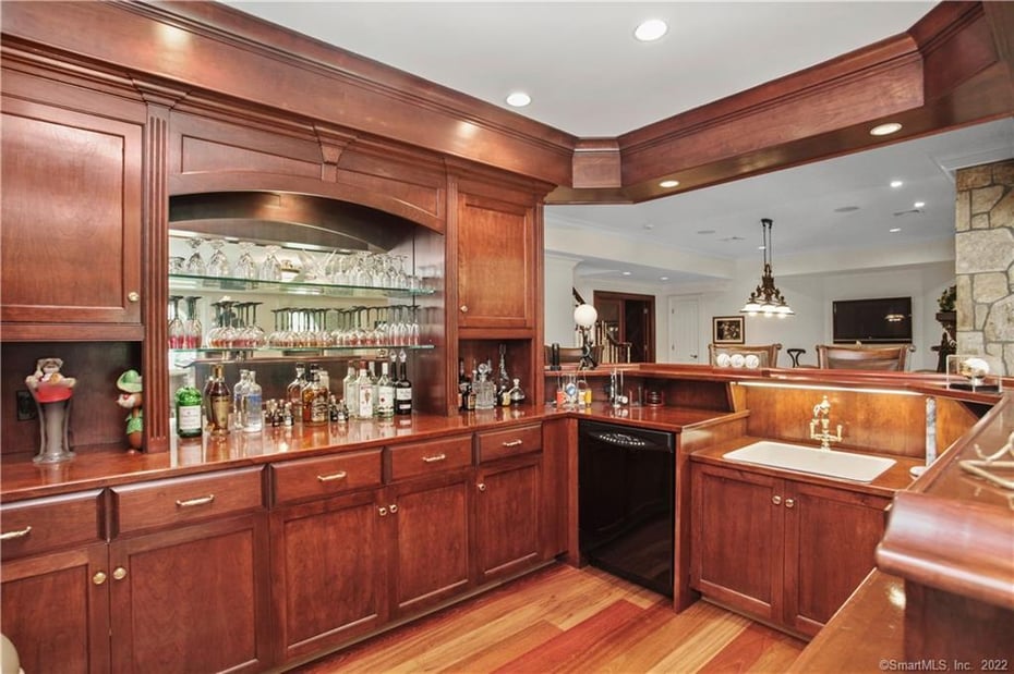 26 Pequot Lane Photo 35