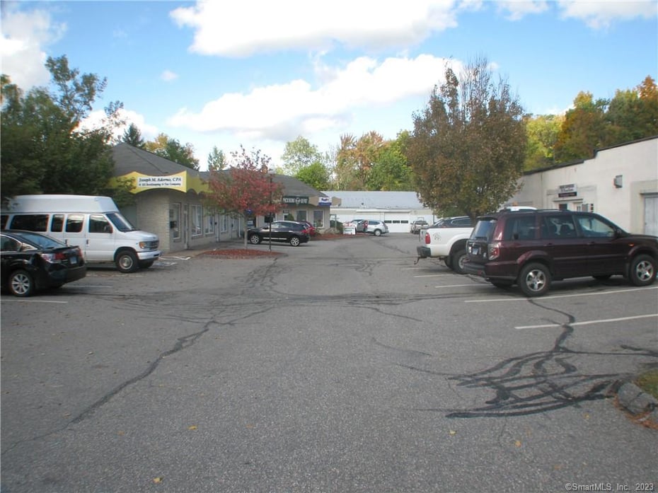 1083 East Main Street Photo 5