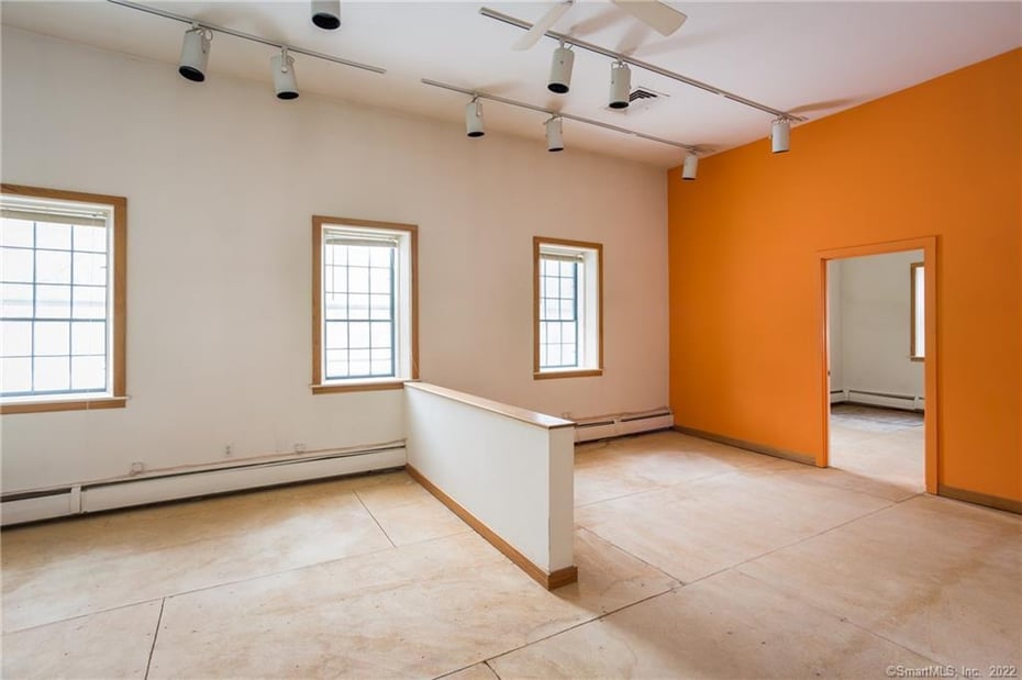 8 Holley Street Photo 16