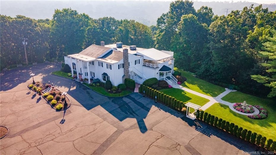 271 Federal Road Photo 5