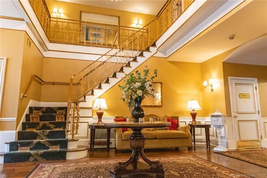 271 Federal Road Photo 22