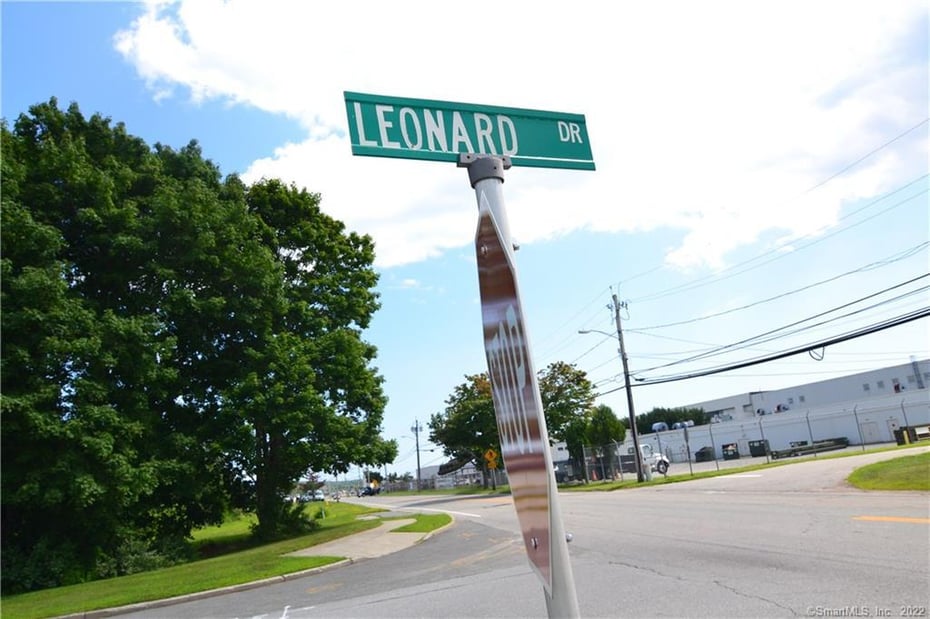 195 Leonard Drive #13 Photo 6