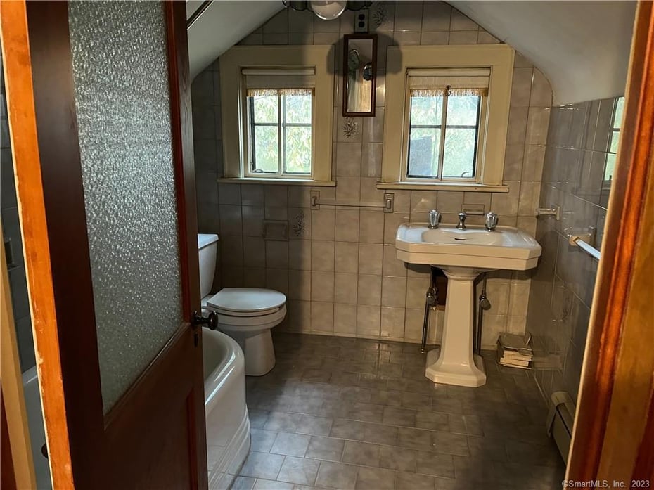 3392 Huntington Road Photo 23