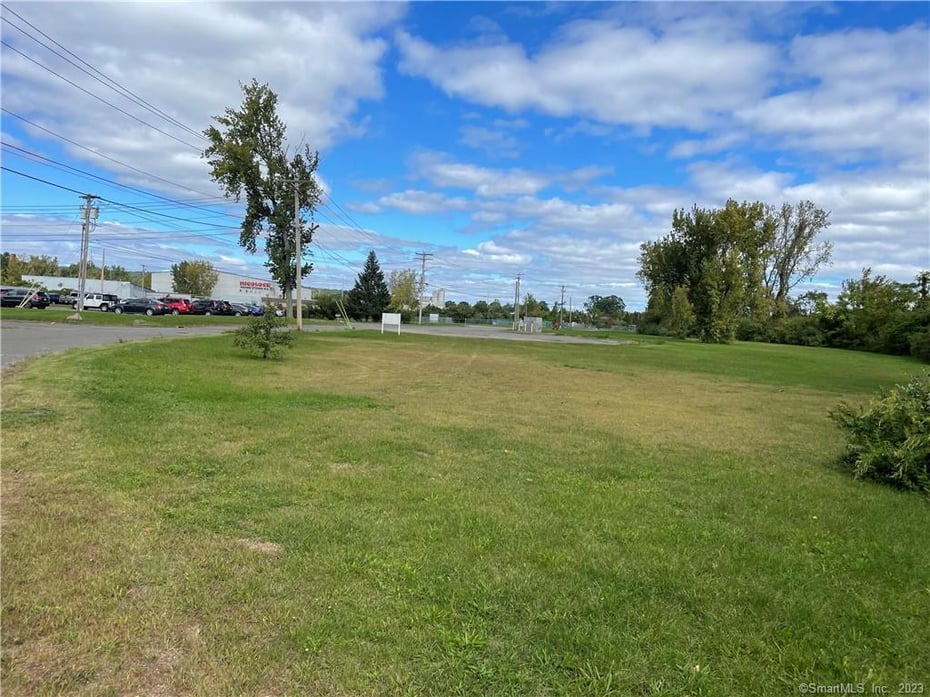 71 Leonardo Drive Photo 13