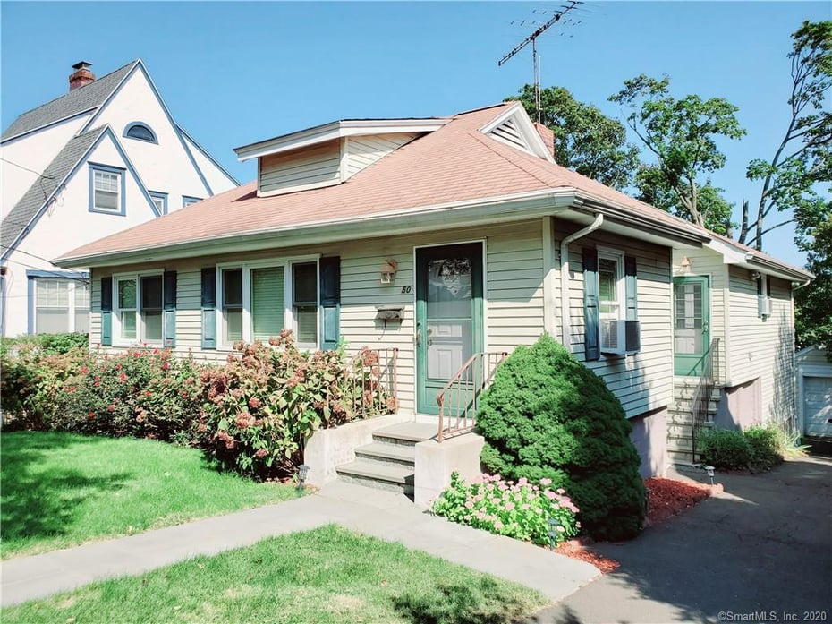 50 Hinckley Avenue Photo 1