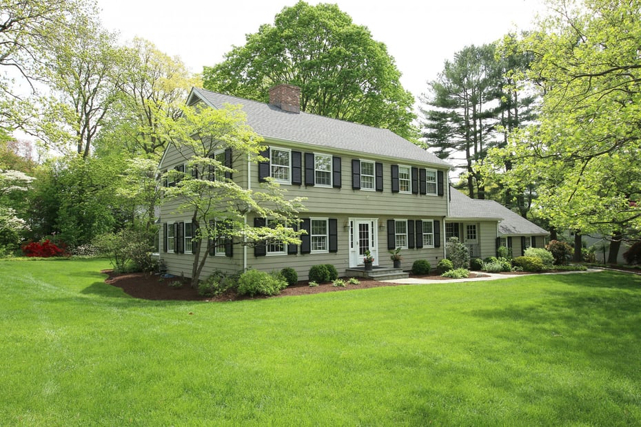21 Round Hill Drive Photo 1