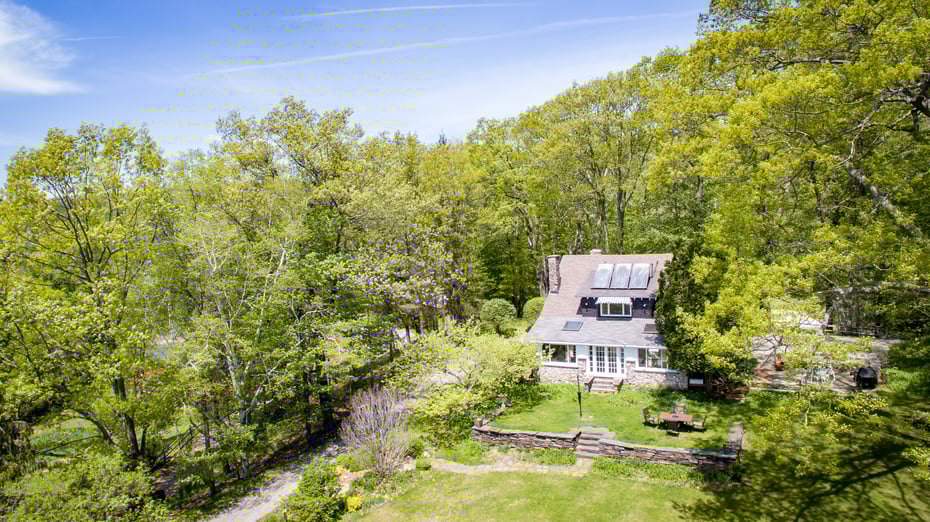 520 White Oaks Rd Photo 2