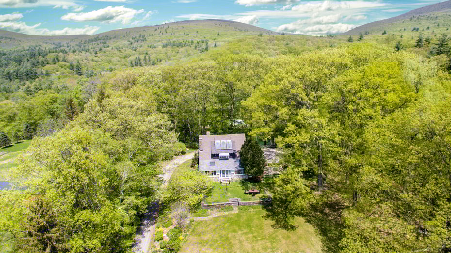 520 White Oaks Rd Photo 13