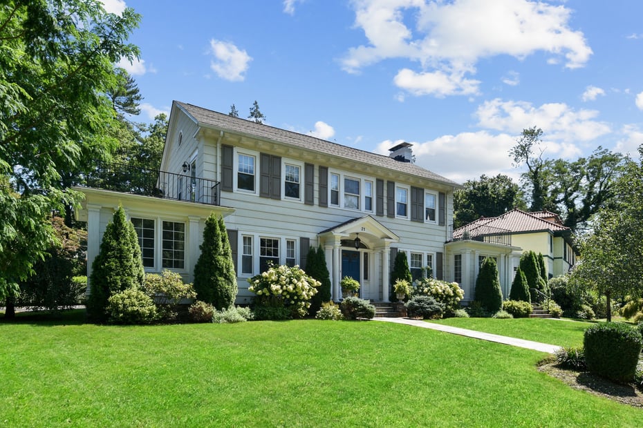 21 Sicard Avenue Photo 1