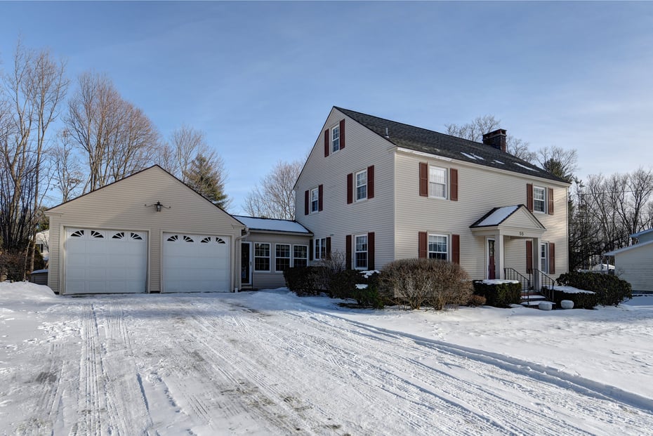 55 Roberta Rd Photo 3