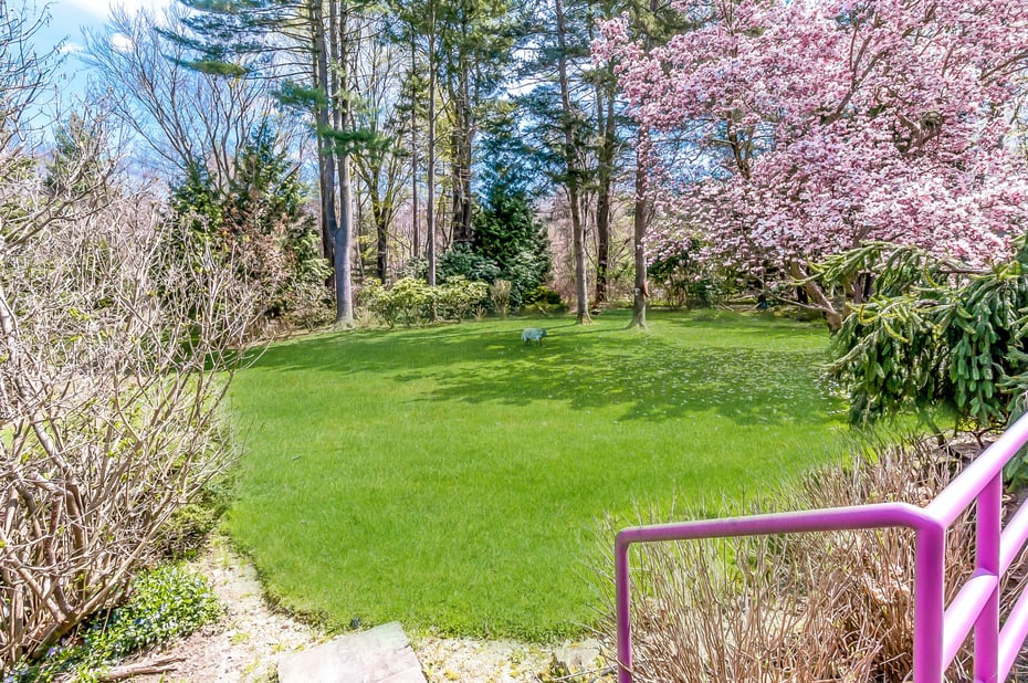 156 Brookville Road Photo 6