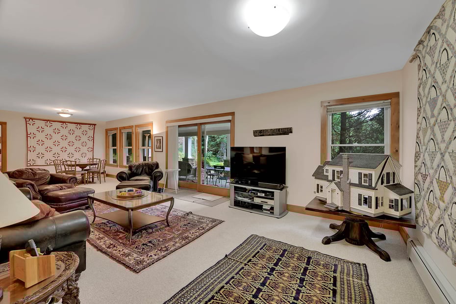 237 Long Pond Rd Photo 33