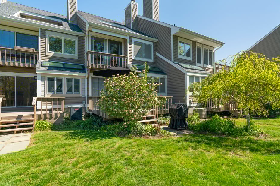 80 Seaview Terrace  #14 Photo 1