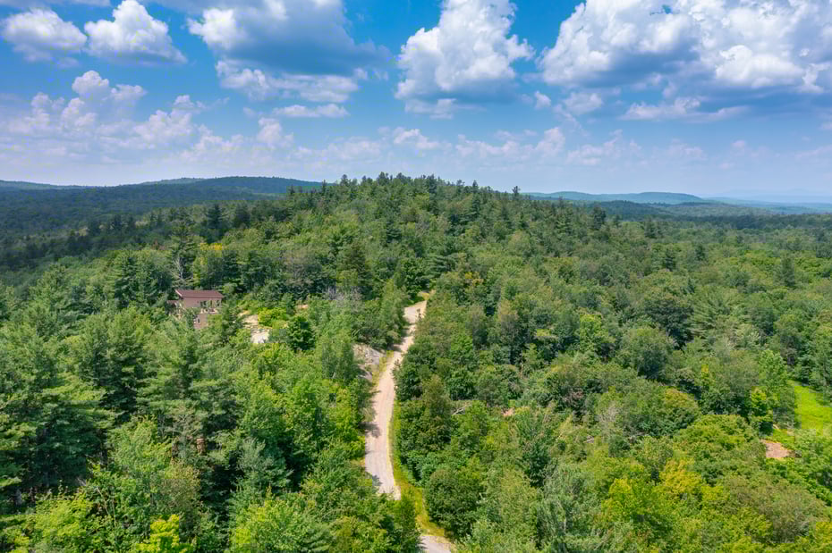 1570 B Washington Mountain Rd Photo 9