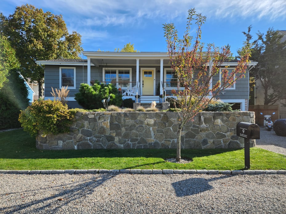 9 Island Way Photo 1