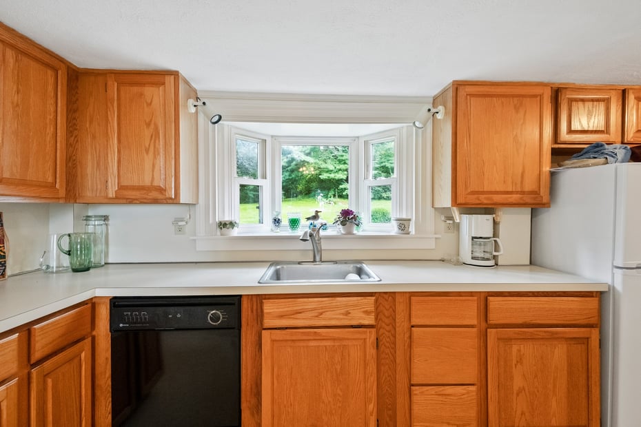160 Saybrook Road Photo 8