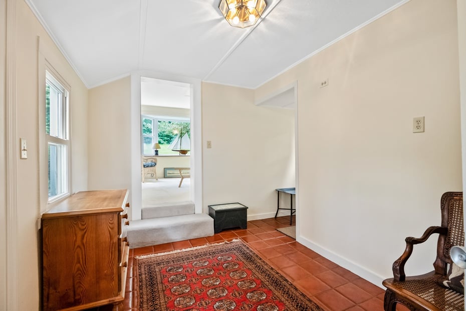 160 Saybrook Road Photo 20