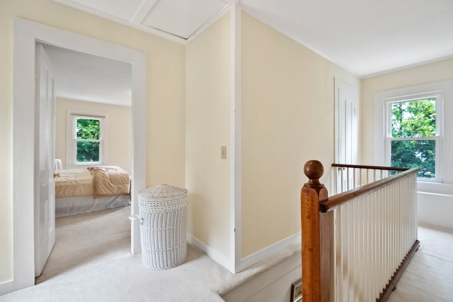 160 Saybrook Road Photo 23