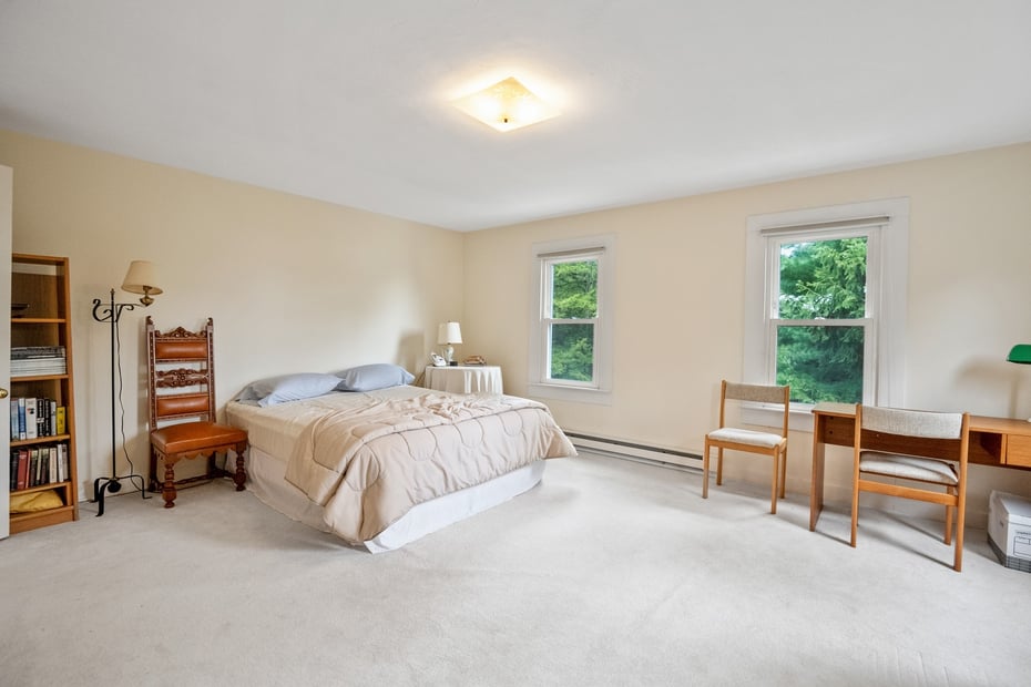 160 Saybrook Road Photo 25