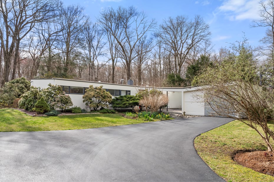 204 Cleveland Drive Photo 1