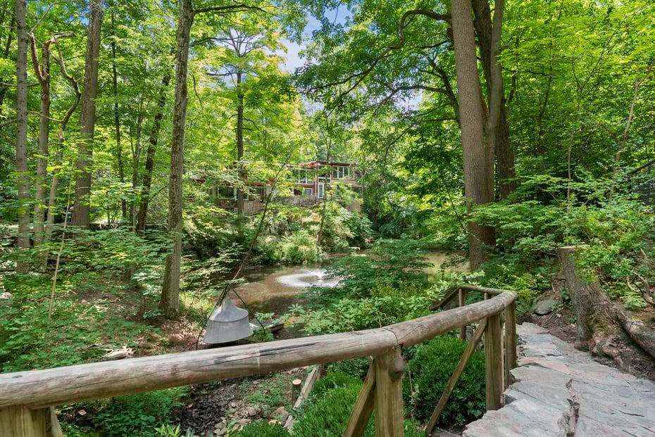150 N Healy Avenue Photo 34
