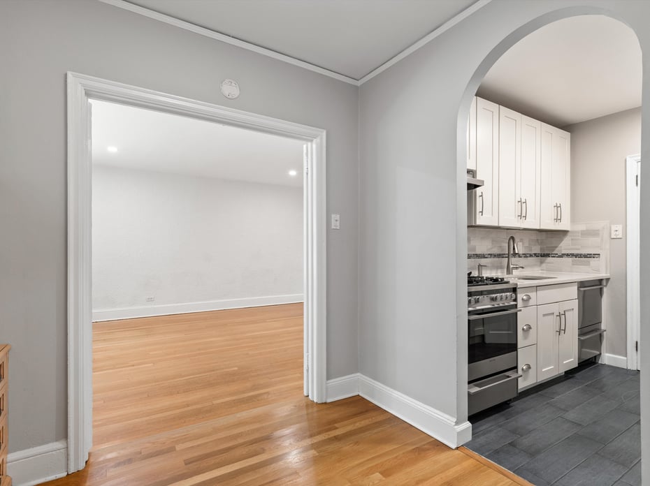 270 Bronxville Road  #B43 Photo 18