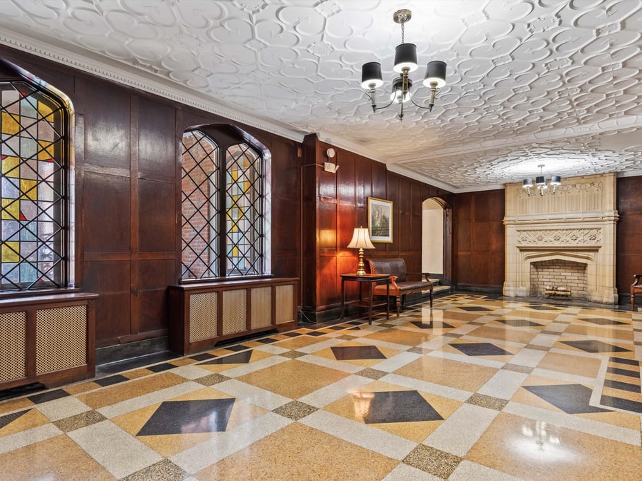 270 Bronxville Road  #B43 Photo 24