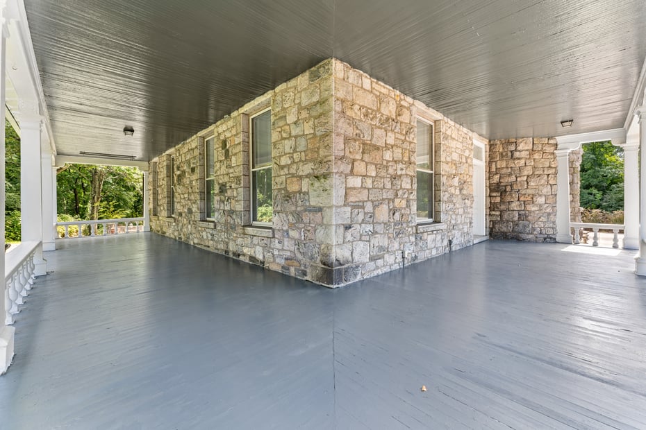 139 Scarborough Road Photo 6