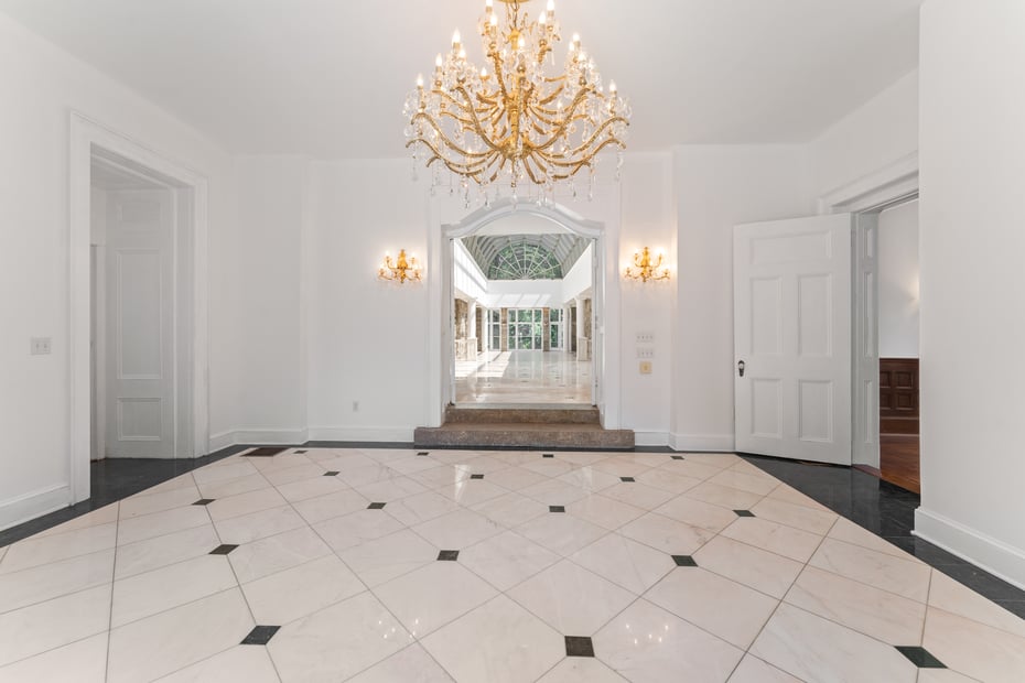 139 Scarborough Road Photo 12