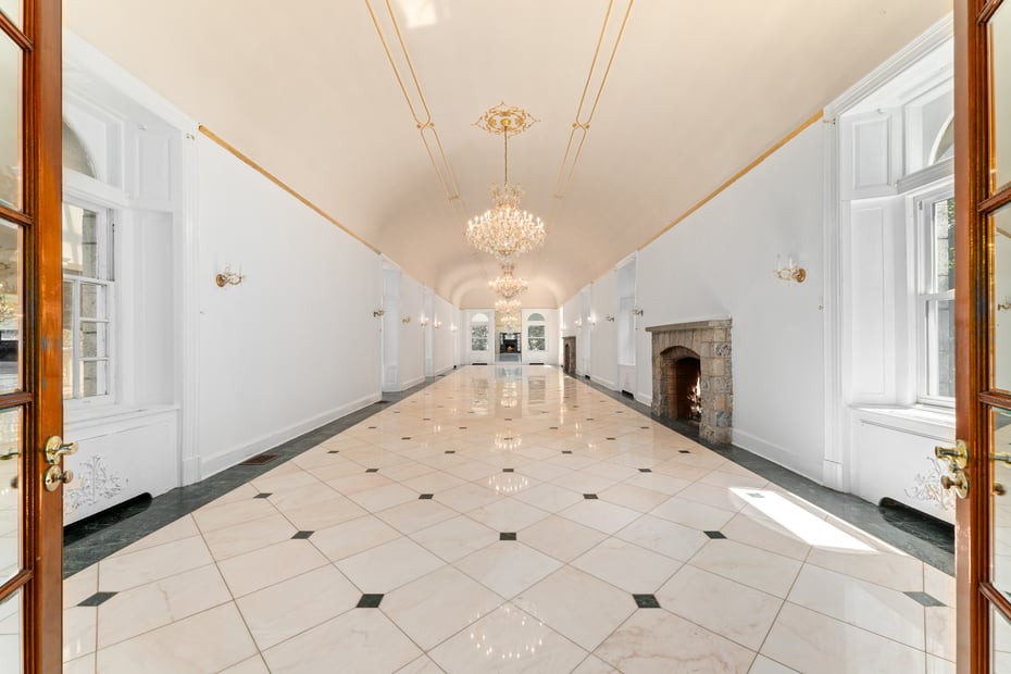 139 Scarborough Road Photo 16