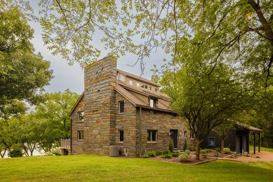 567 Four Mile Point Road Photo 4