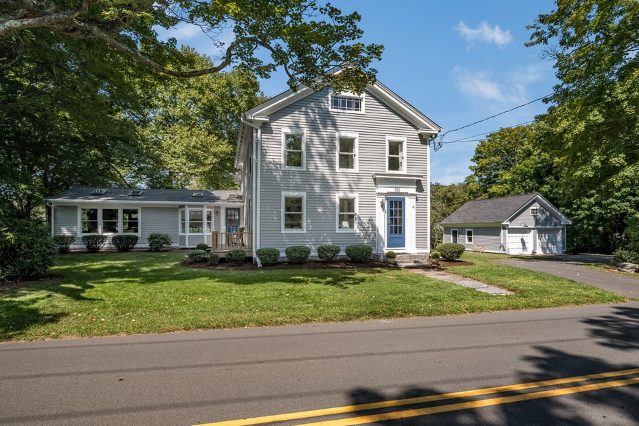 108 Neck Road Photo 1