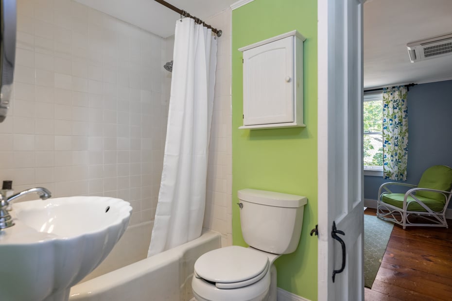 108 Neck Road Photo 28