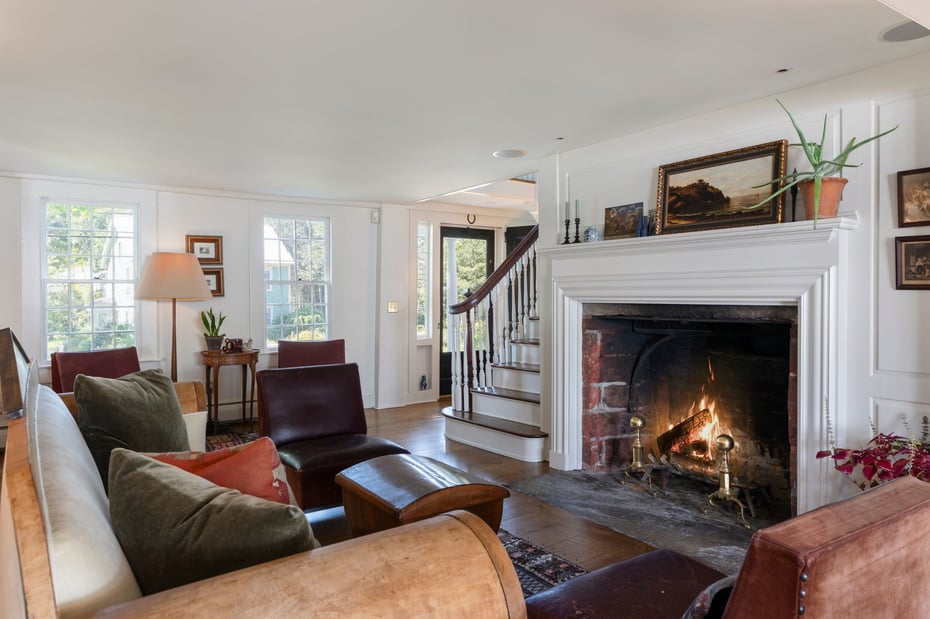 44 South Street Photo 6