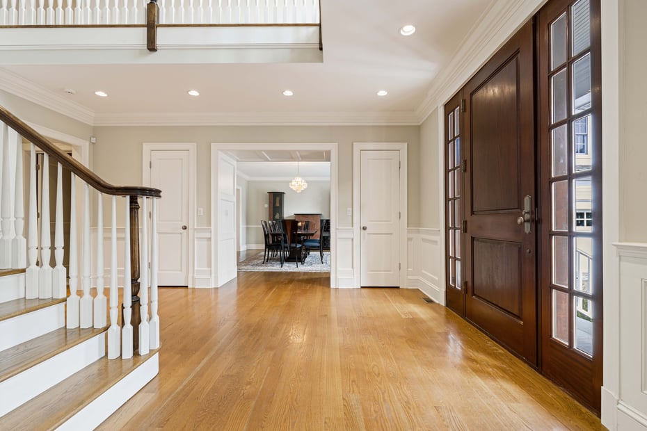 20 Colonial Road Photo 3