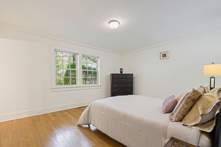 20 Colonial Road Photo 12